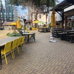 Outdoor mid-section