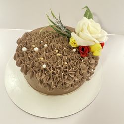 Heavenly Bakes - Luxury chocolate cake