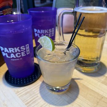 Parks Place Pub - Paloma - Sports Bars Near Me - Fishers, Indiana Parks Place Pub - Paloma - Sports Bars Near Me - Fishers, Indiana