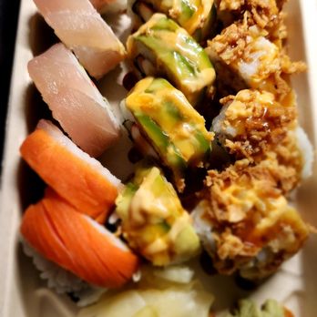 MOMO Sushi - Sushi Bars Near Me - Mill Creek, Washington MOMO Sushi - Sushi Bars Near Me - Mill Creek, Washington