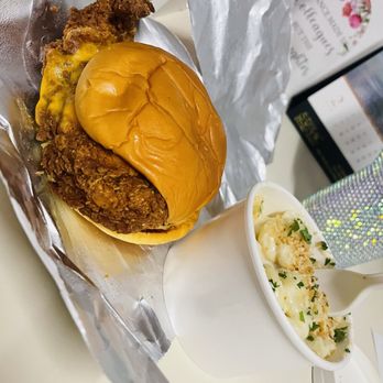 Sweet Chick - The OG and mac & cheese - Chicken Shop Near Me - New York, New York Sweet Chick - The OG and mac & cheese - Chicken Shop Near Me - New York, New York