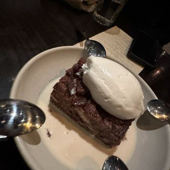 Vesta - Mexican Chocolate Bread Pudding - Pizza Near Me - Redwood City, California Vesta - Mexican Chocolate Bread Pudding - Pizza Near Me - Redwood City, California