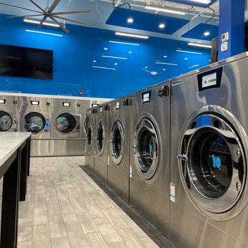 BlueWater Wash Laundromat - Laundromat Near Me - Wilmington, Delaware BlueWater Wash Laundromat - Laundromat Near Me - Wilmington, Delaware