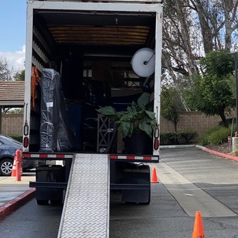 Ark Moving Co - Movers Near Me - Irvine, California