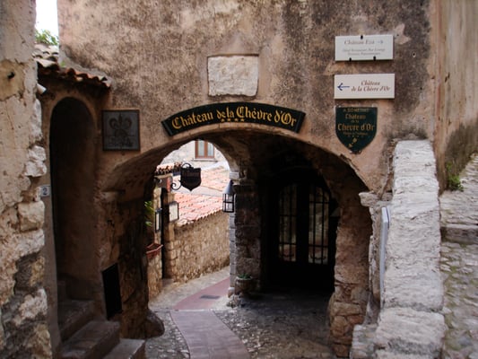 Hôtel Château de La Chèvre d’Or by null