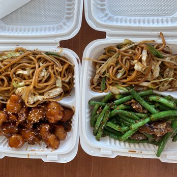 China Villa Restaurant - Szechuan Chicken with Chow Mein + String Beans with Lamb and Chow Mein - Chinese Near Me - Alameda, California China Villa Restaurant - Szechuan Chicken with Chow Mein + String Beans with Lamb and Chow Mein - Chinese Near Me - Alameda, California