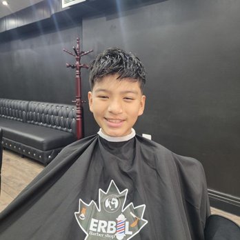 Erbil Barber Shop - Photo - Barbers Near Me - Toronto, Ontario Erbil Barber Shop - Photo - Barbers Near Me - Toronto, Ontario