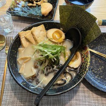 Jinzen - Asian Fusion Near Me - Clayton, Missouri