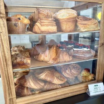 Sip Matcha Cafe - Cafes Near Me - Oldsmar, Florida