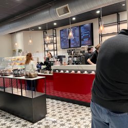 Illy Caffe - Williamsburg - Order, wait, drink