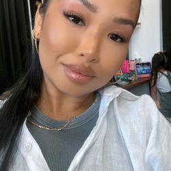 Kiss & Makeup Now - Love my brows