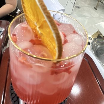 Azona Nails Spa - Nail Salons Near Me - Surprise, Arizona