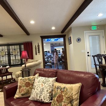 Granny Fi's - General view from tea room toward the shop - Bakeries Near Me - Aurora, Oregon