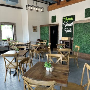Organic Farmer’s Table - Inside - Italian Near Me - Sarasota, Florida Organic Farmer’s Table - Inside - Italian Near Me - Sarasota, Florida