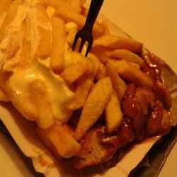 1 Euro Grill Geeste - Currywurst/Pommes 3,00€