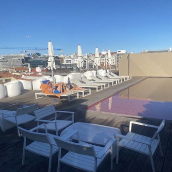 Lumen Lisboa Hotel - Rooftop bar & pool - Hotels Near Me - Lisbon, 11