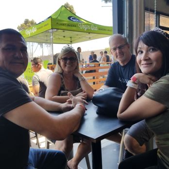 HotShots Brewery Tours - Friends and beer! - Beer Tours Near Me - San Diego, California HotShots Brewery Tours - Friends and beer! - Beer Tours Near Me - San Diego, California