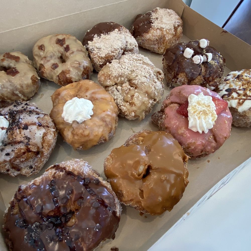 Parlor Doughnuts - Donuts Near Me - Fort Wayne, Indiana Parlor Doughnuts - Donuts Near Me - Fort Wayne, Indiana