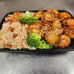 Ruby Asian Taste - D.Sesame Chicken