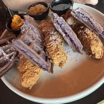 Ro Hyde Park - Chicken & Waffles - Asian Fusion Near Me - Tampa Bay, Florida Ro Hyde Park - Chicken & Waffles - Asian Fusion Near Me - Tampa Bay, Florida