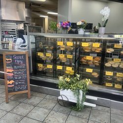 Golden Bagel Cafe