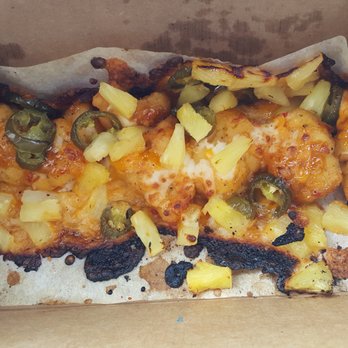 Domino's Pizza - There is supposed to be 12 chicken bites in this. I think there might be 6-7 chicken bites here. - Pizza Near Me - Cherokee, North Carolina Domino's Pizza - There is supposed to be 12 chicken bites in this. I think there might be 6-7 chicken bites here. - Pizza Near Me - Cherokee, North Carolina