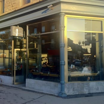 Café Saint-Henri - From the street - Coffee Roasteries Near Me - Montreal, Quebec