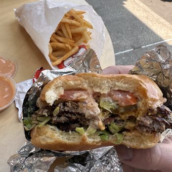Sma5h - Burger - Burgers Near Me - Renton, Washington