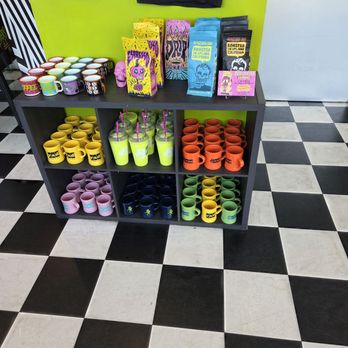 Rad Coffee - Cups display - Coffee & Tea Near Me - Long Beach, California Rad Coffee - Cups display - Coffee & Tea Near Me - Long Beach, California