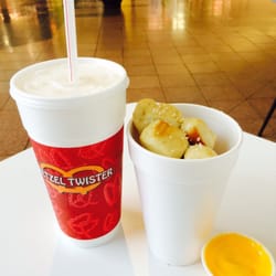 Pretzel Twister - Pretzel Bites and a Lemonade