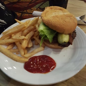 The Warm Springs Grill - Bacon cheese burger - Sports Bars Near Me - Warm Springs, Oregon The Warm Springs Grill - Bacon cheese burger - Sports Bars Near Me - Warm Springs, Oregon