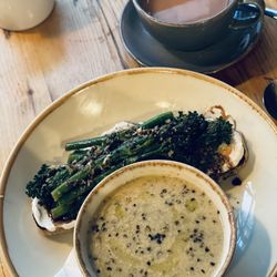 Stereo - Open face sandwich and chowder soup