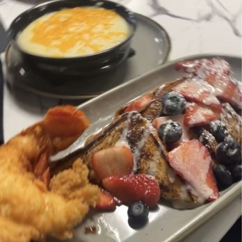 Table 22 - Black Wall Street French Toast - Soul Food Near Me - Tampa, Florida Table 22 - Black Wall Street French Toast - Soul Food Near Me - Tampa, Florida
