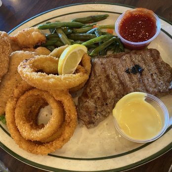 NORMS Restaurant - Diners Near Me - Claremont, California