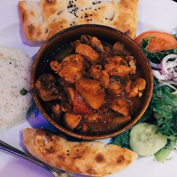 Mado Cafe & Restaurant - Anatolian Tavuk Guvec (Chicken Casserole): Chicken thighs baked w/ fresh vegetables, served w/ Turkish bread, rice & salad - Turkish Near Me - South Brisbane, QLD