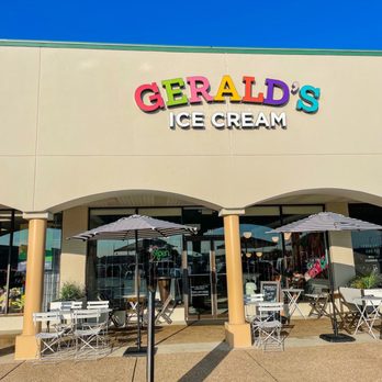 Gerald's Ice Cream Bar - Front of store - Ice Cream & Frozen Yogurt Near Me - Virginia Beach, Virginia Gerald's Ice Cream Bar - Front of store - Ice Cream & Frozen Yogurt Near Me - Virginia Beach, Virginia