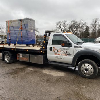 AutoMedics - Towing Near Me - New Lenox, Illinois