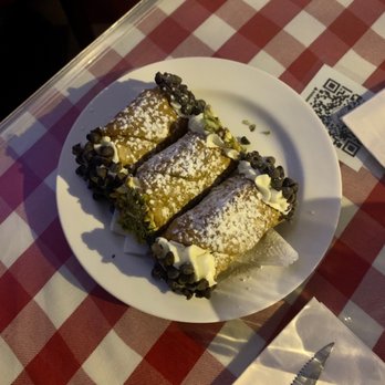 Sugo - Cannoli - Italian Near Me - Toronto, Ontario Sugo - Cannoli - Italian Near Me - Toronto, Ontario
