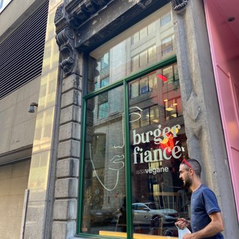 Burger Fiancé - Burgers Near Me - Montreal, Quebec Burger Fiancé - Burgers Near Me - Montreal, Quebec