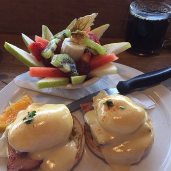 3rd Street Cafe - Breakfast & Brunch Near Me - Sidney, British Columbia