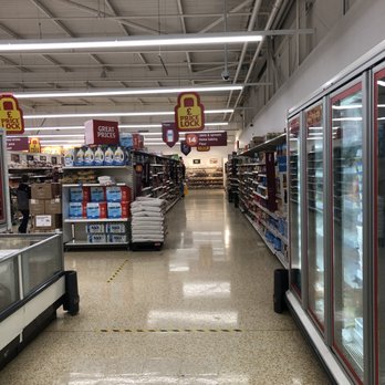 Sainsbury's - Almost empty and lots of masks! Good!! - Grocery Near Me - Swadlincote, DBY Sainsbury's - Almost empty and lots of masks! Good!! - Grocery Near Me - Swadlincote, DBY