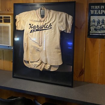 Bear's Inn - an old baseball jersey in a display case - Chicken Wings Near Me - Harwick, Pennsylvania Bear's Inn - an old baseball jersey in a display case - Chicken Wings Near Me - Harwick, Pennsylvania