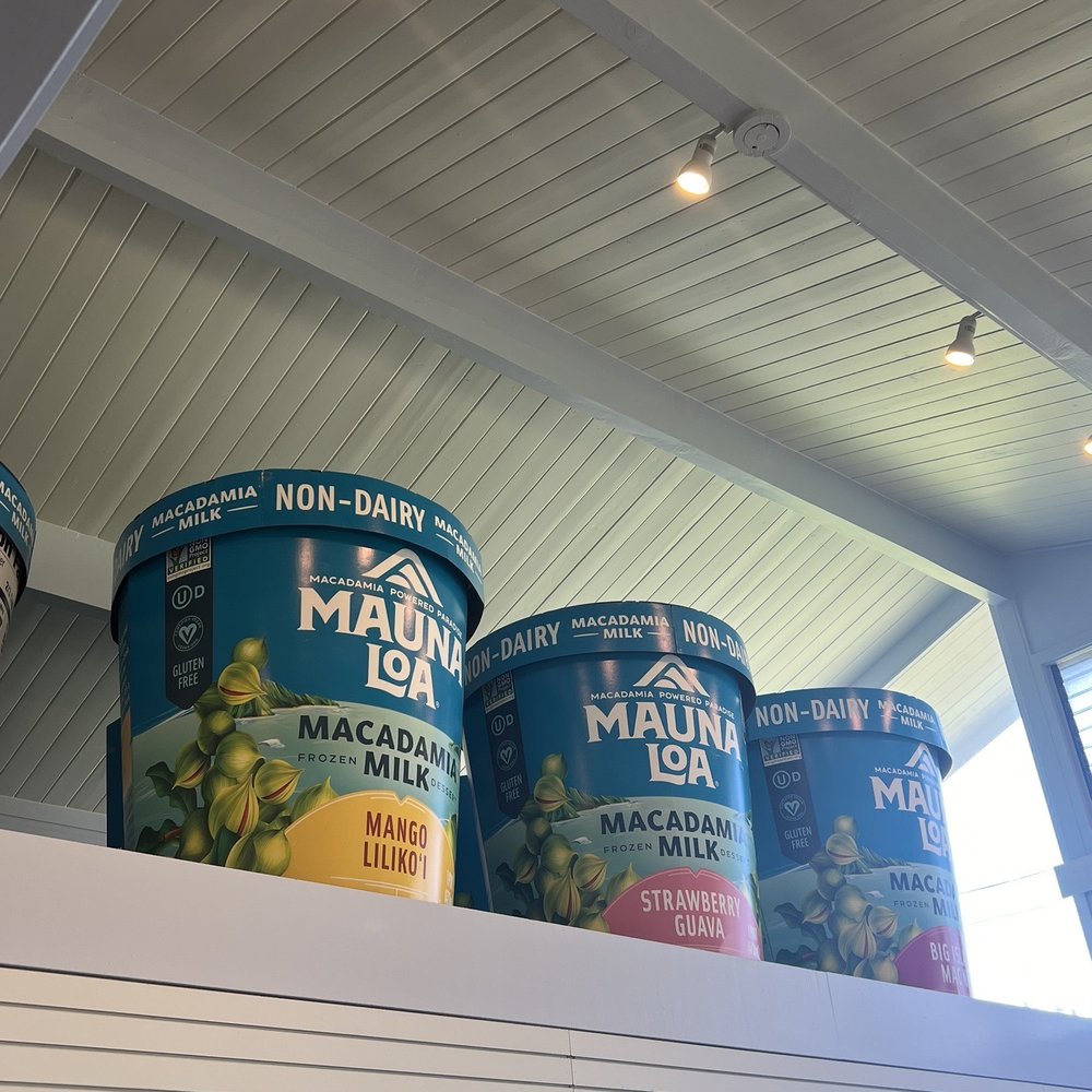 Mauna Loa Macadamia Nut - Giant ice cream decor - Chocolatiers & Shops Near Me - Keaau, Hawaii Mauna Loa Macadamia Nut - Giant ice cream decor - Chocolatiers & Shops Near Me - Keaau, Hawaii