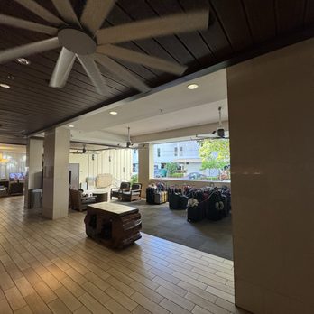 Hyatt Place Waikiki Beach - Hotels Near Me - Honolulu, Hawaii Hyatt Place Waikiki Beach - Hotels Near Me - Honolulu, Hawaii