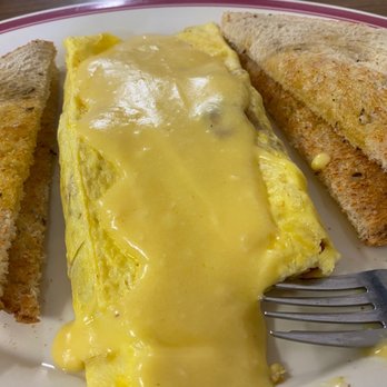 Jack & Benny's - Benny omelette - Breakfast & Brunch Near Me - Columbus, Ohio