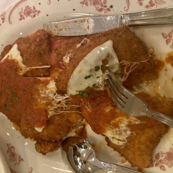 Maggiano's Little Italy - Chicken Parmesan - Italian Near Me - Hackensack, New Jersey Maggiano's Little Italy - Chicken Parmesan - Italian Near Me - Hackensack, New Jersey