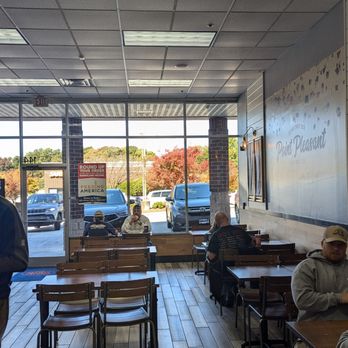 Jersey Mike's Subs - Decent size dining room - Sandwiches Near Me - Jamestown, North Carolina Jersey Mike's Subs - Decent size dining room - Sandwiches Near Me - Jamestown, North Carolina