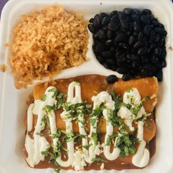 La Gula Mexican Food - Chipotle chicken enchiladas- special today