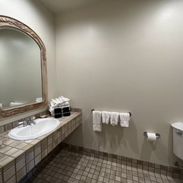 Bathroom Bathroom