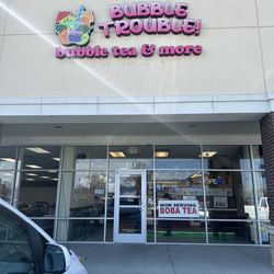 Bubble Trouble : Boba Tea & More - Front entrance